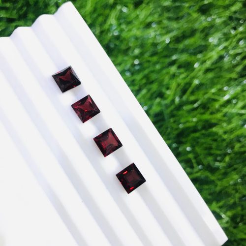 Natural Garnet
